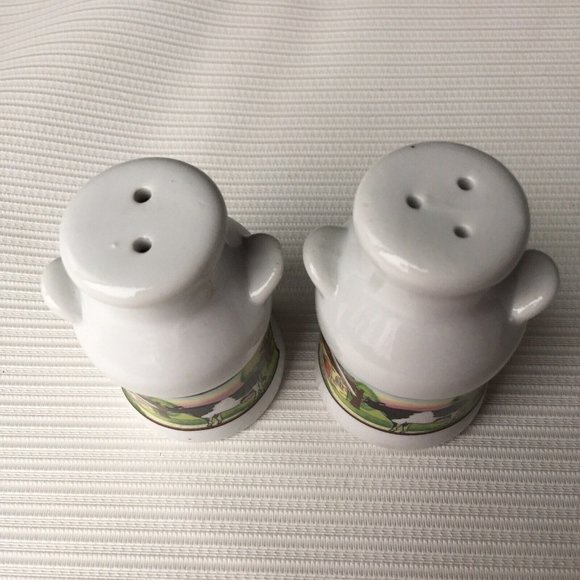 Vintage Milk Jug Salt & Pepper Shaker Set Cow Farm Pictorial Art Country Cottage - Picture 4 of 12